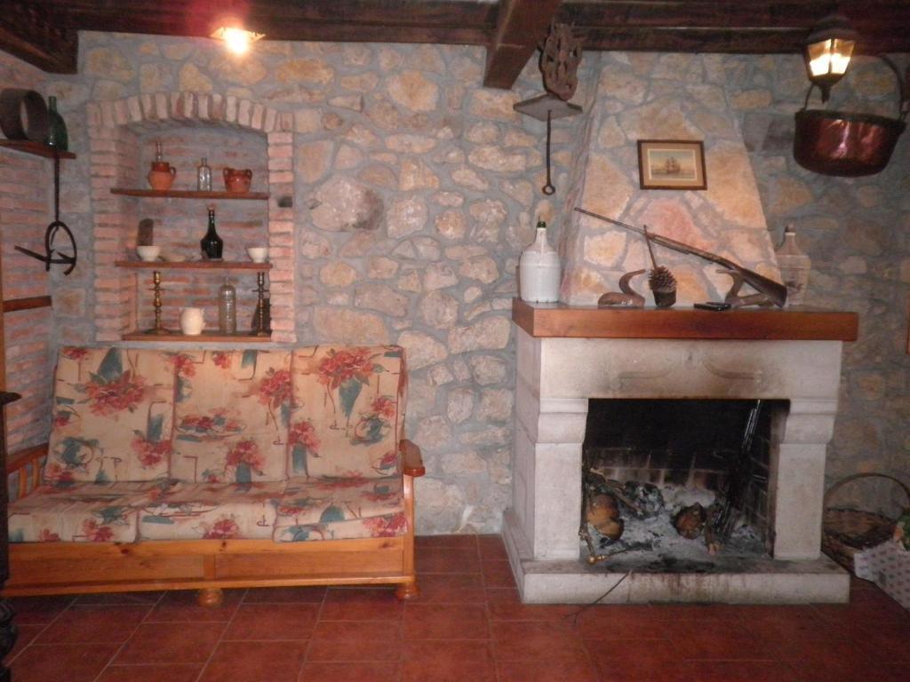 Casa De Aldea La Ablanera Guest House Onís Екстериор снимка